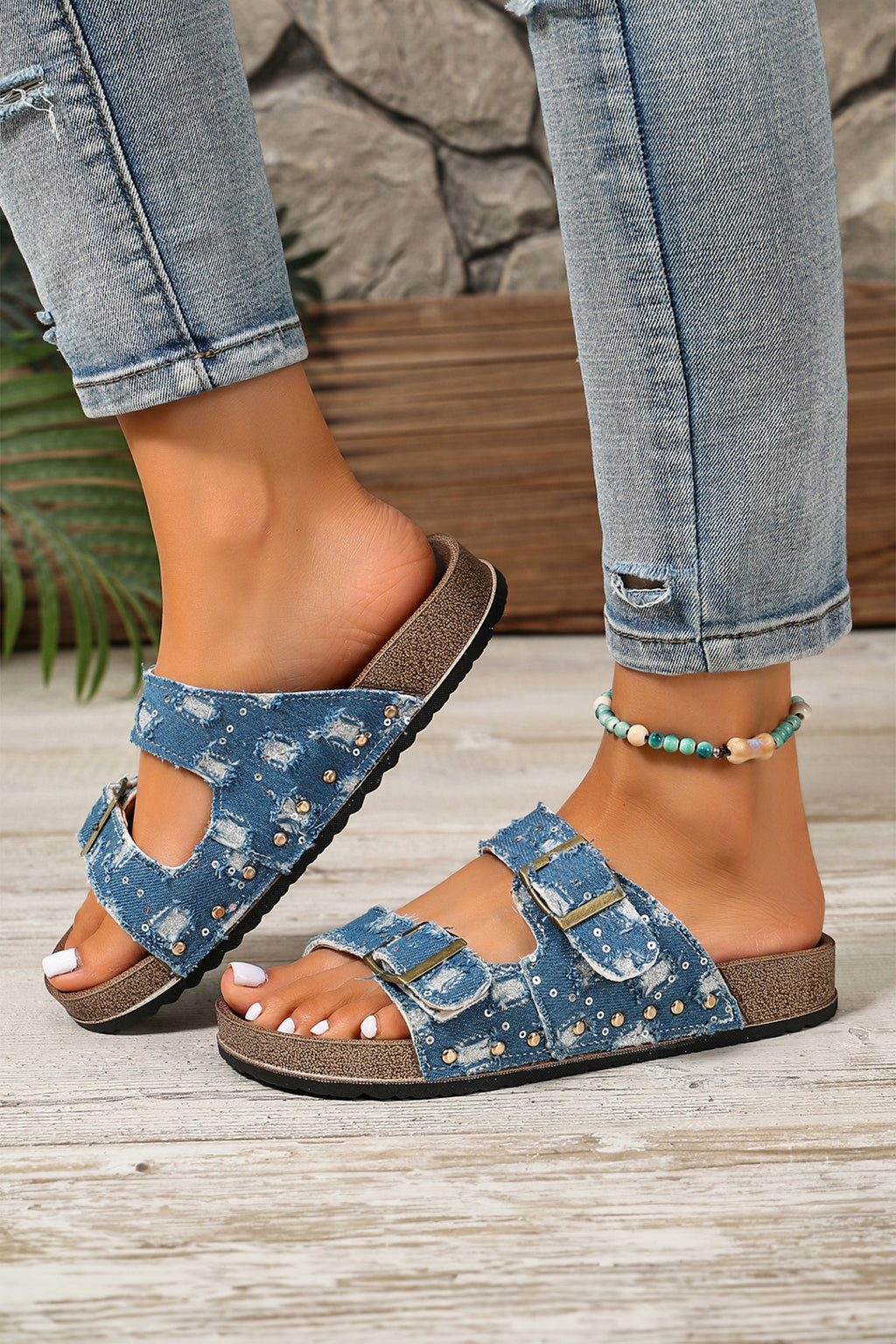Light Blue Two-tone Retro Buckle Straps Hollowed Faux Suede Slippers